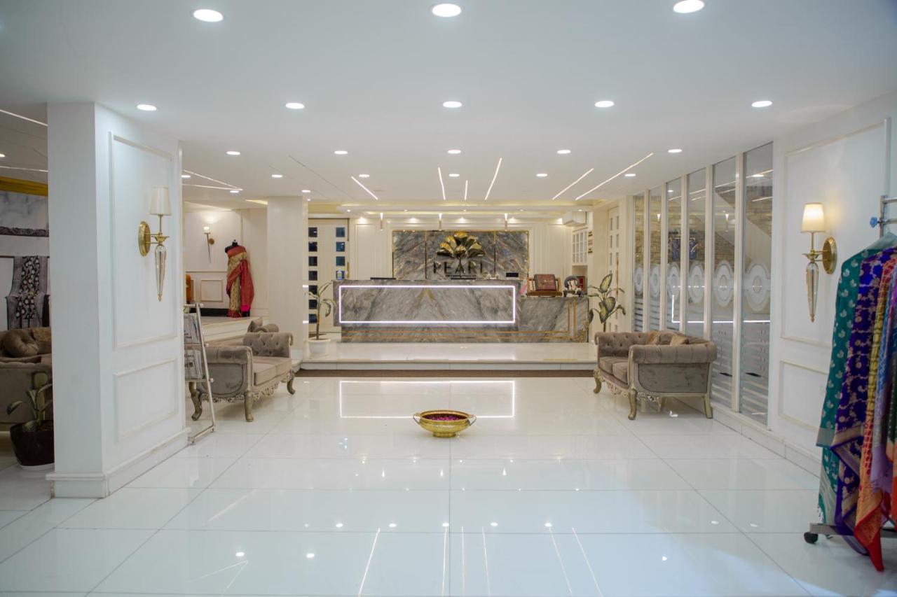 Hotel Pearl Courtyard Varanasi Exterior foto